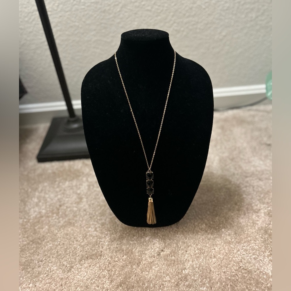 👑 NEW 👑 Black Enamel Gold Tassel Long Necklace - Picture 4 of 4